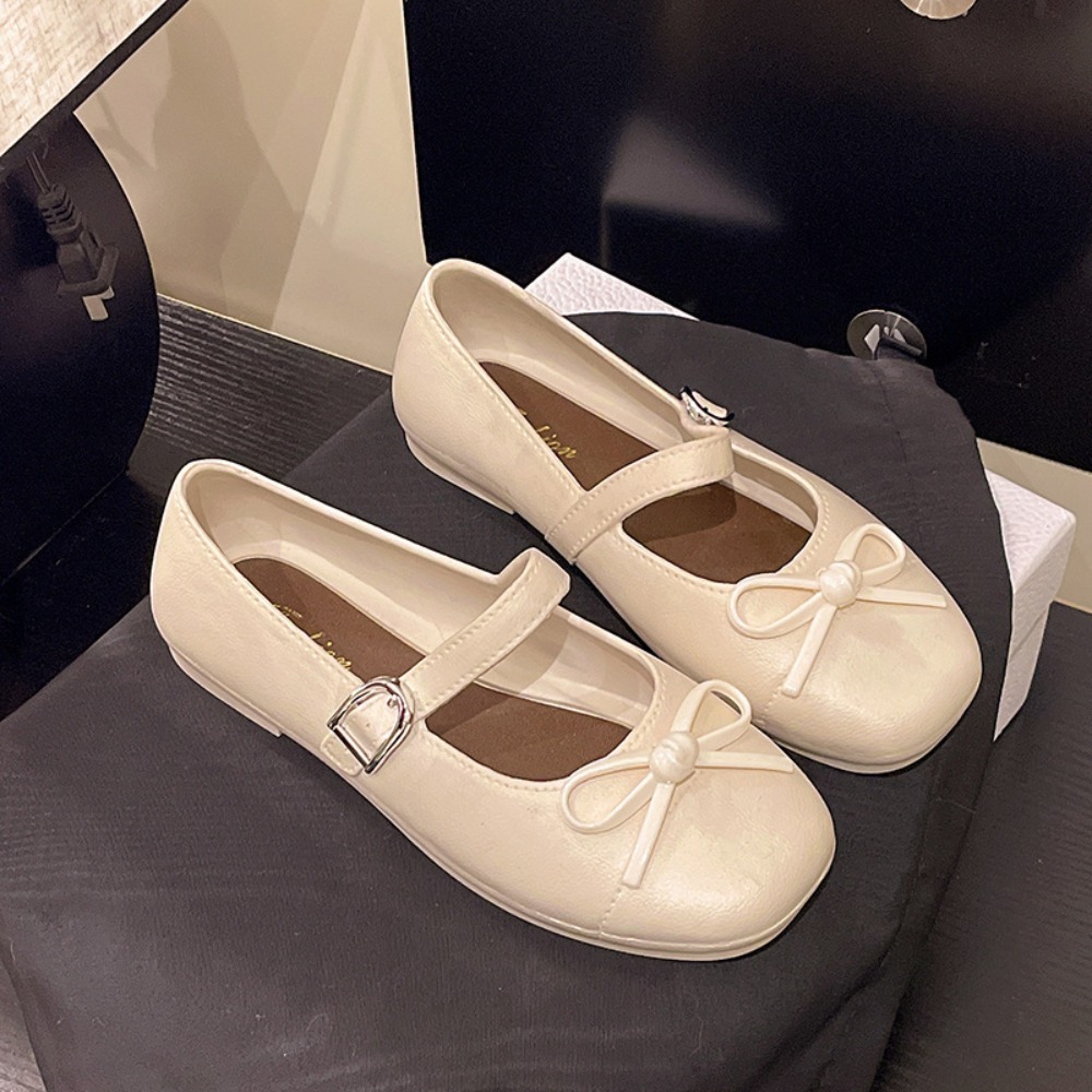 Sandals - Słodkie damskie sandały z perłową kokardką,