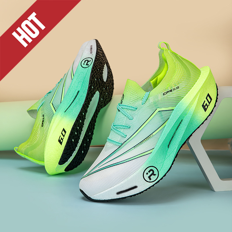 Buty do biegania z włóknem węg – Breathable Mesh Athletic Shoes recenzja i cena