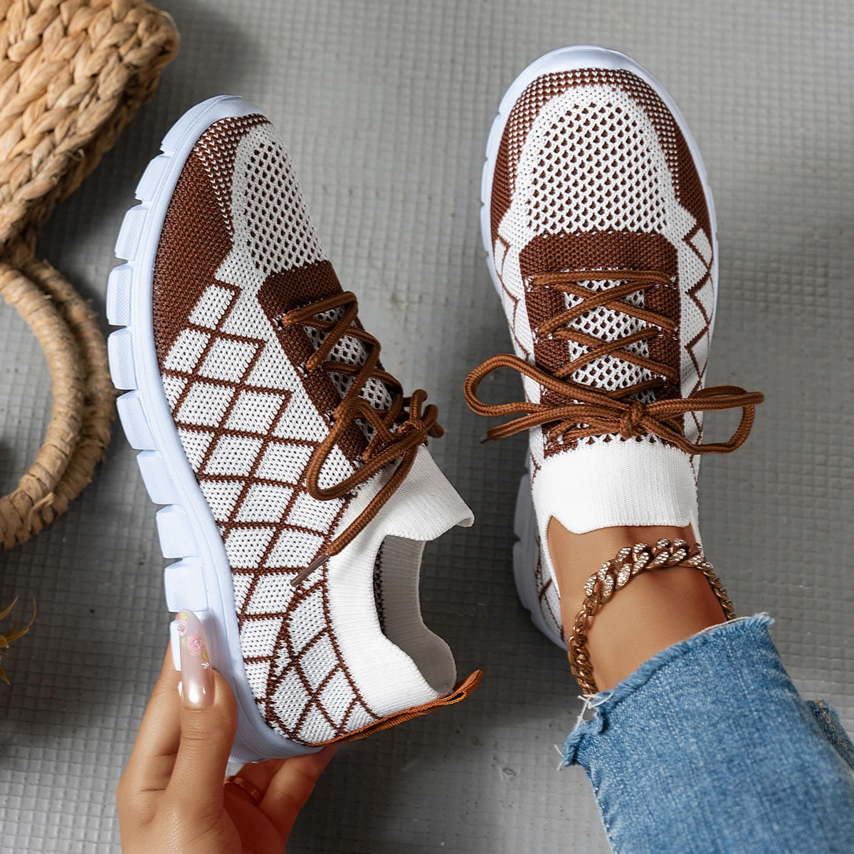 Damskie dzianinowe sneakersy z – Knit Fabric Lace Up Sneakers recenzja i cena