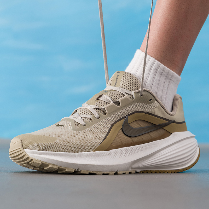 Męskie buty Nike, oryginalne,  – Lightweight Road Running Shoes recenzja i cena